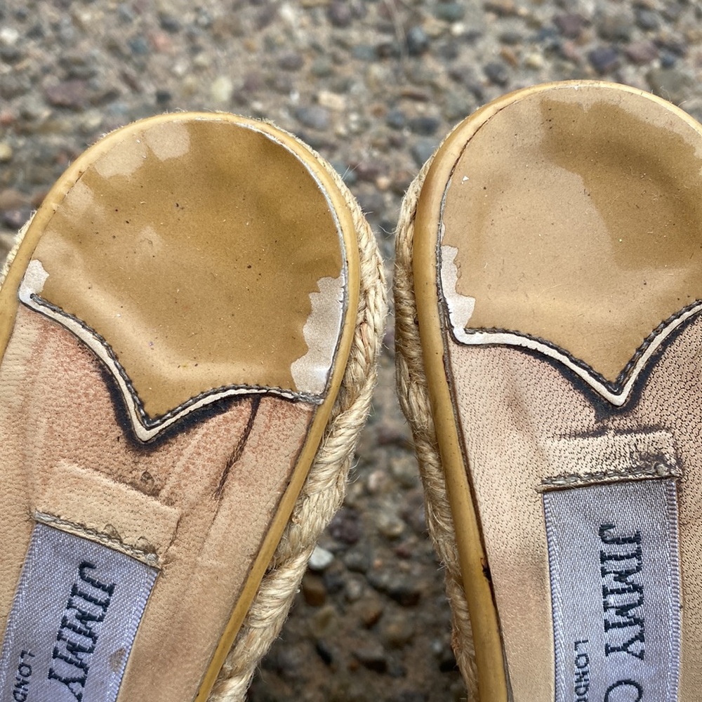 Jimmy Choo Wedge Sandals Size 38 Tan Patent Leather Size 38 - Picture 5 of 6